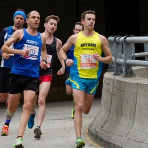 pack of runners in NYC Marathon