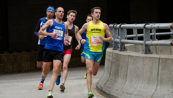 pack of runners in NYC Marathon