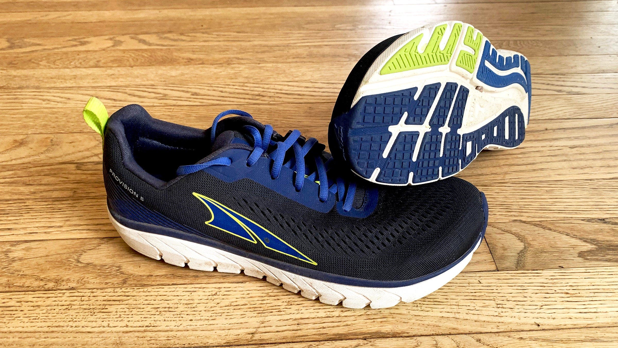 Altra Provision 5: The Support of an Invisible Hand display picture 2