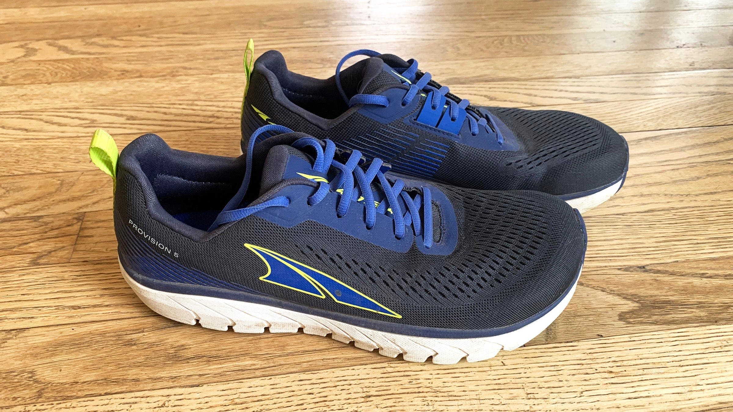 Altra Provision 5 side