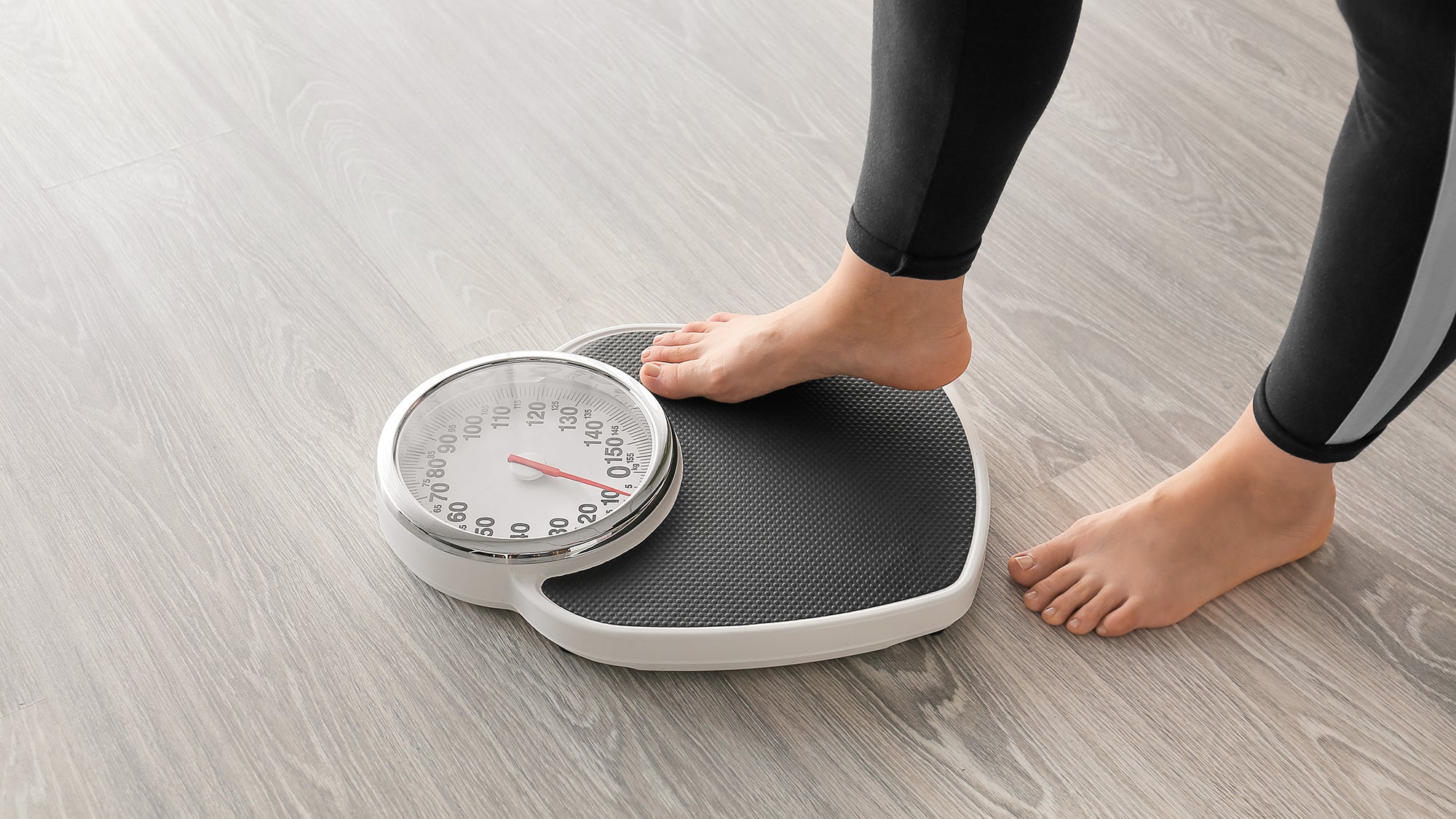 How to measure your weight loss without a weighing scale