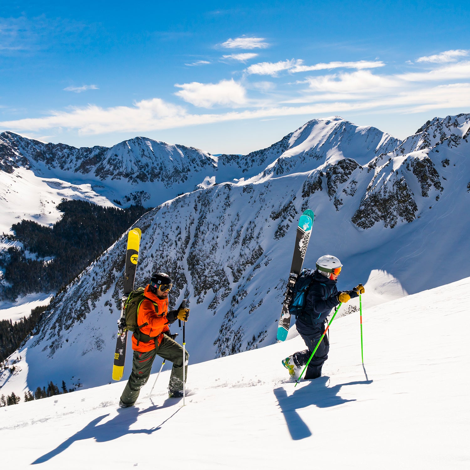 What to Wear Skiing: A Beginner's Guide to Ski Clothing