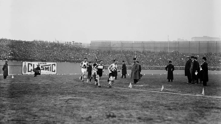 Runners during the Great Marathon Derby