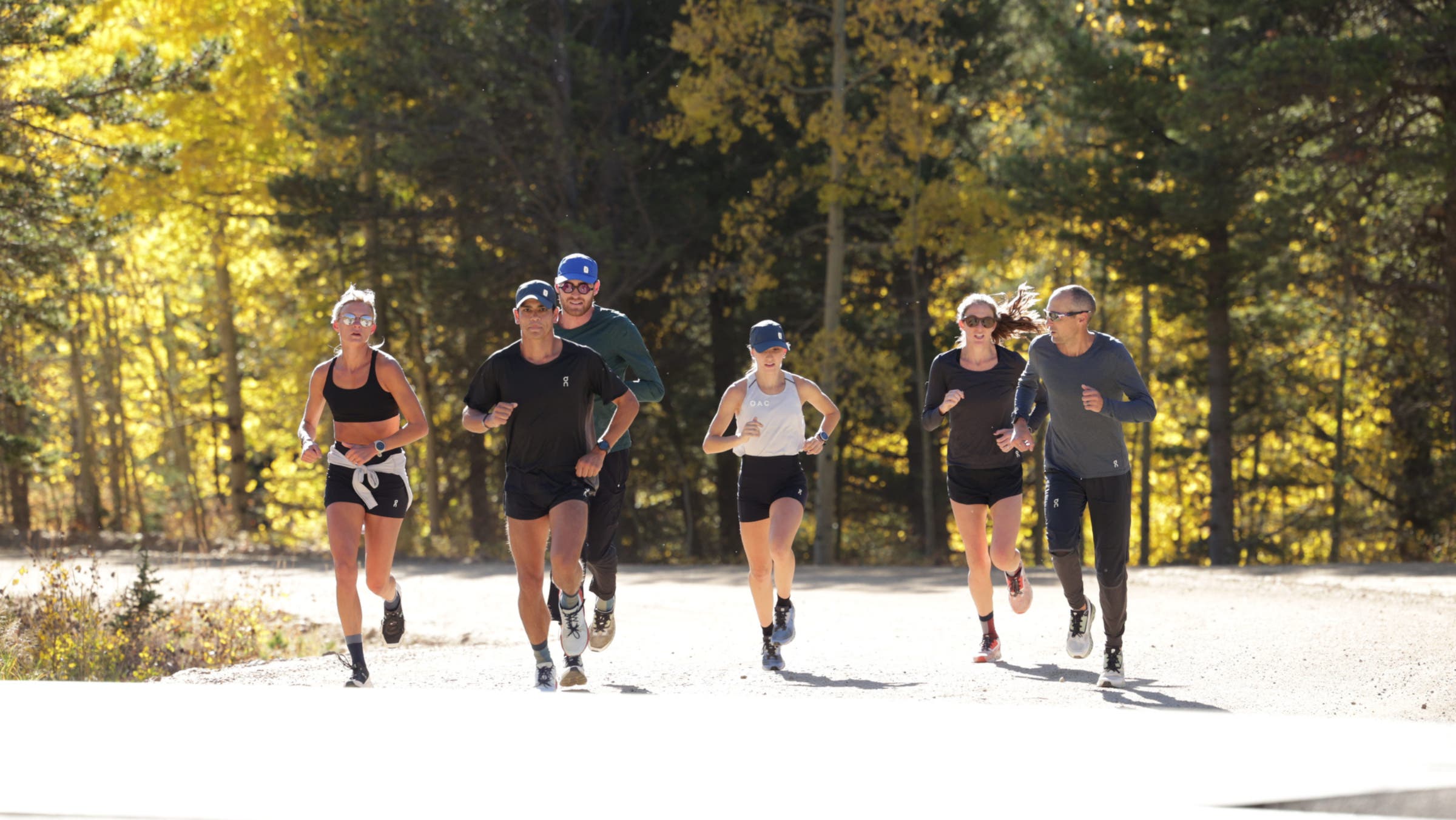 Dathan Ritzenhein running with his athletes on the On Athletics Club.