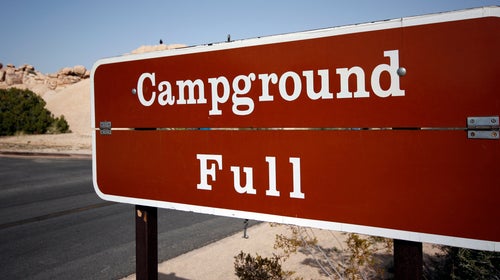 Sign in an American national park indicating the campground is full