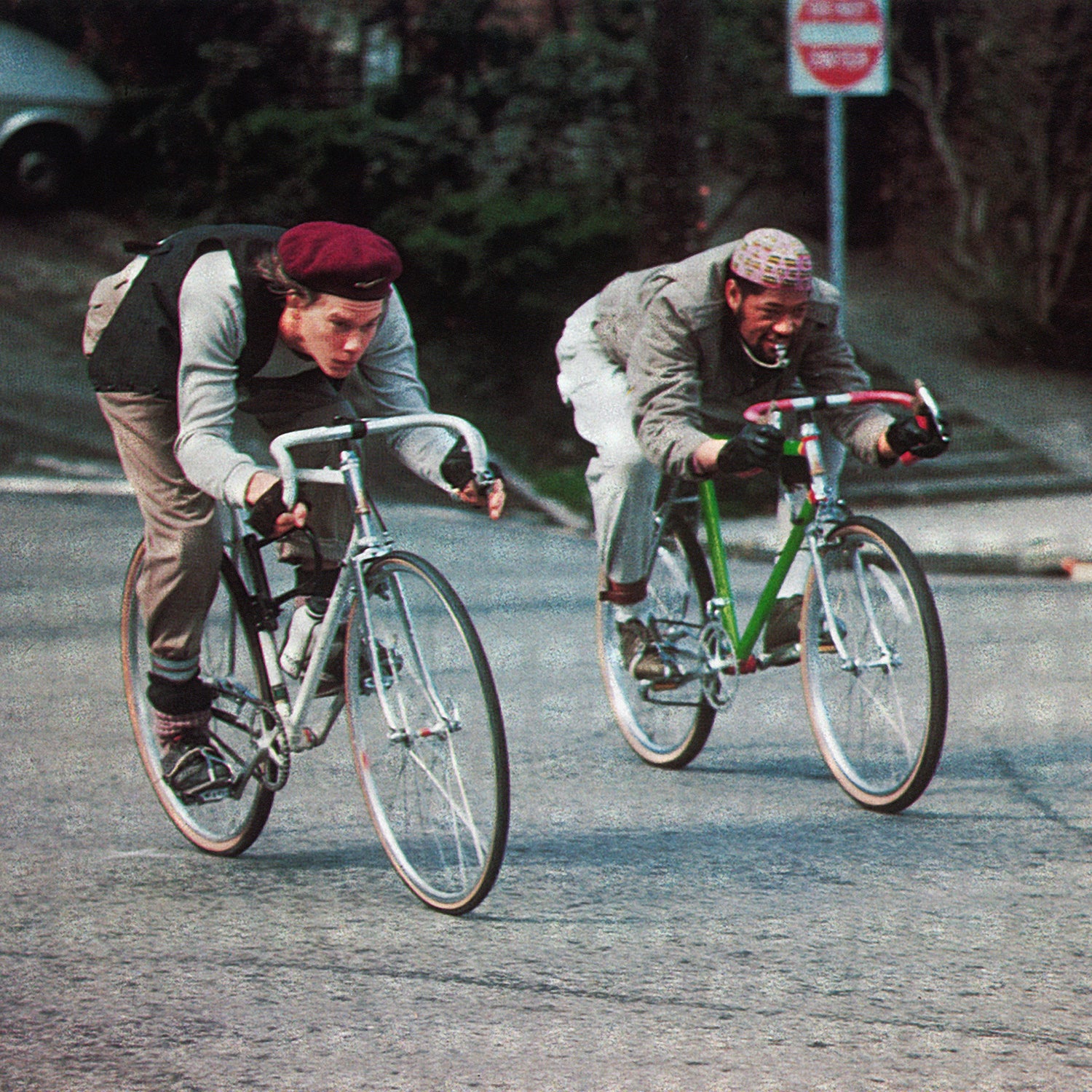 Kevin Bacon and Laurence Fishburne ride bikes in the film Quicksilver