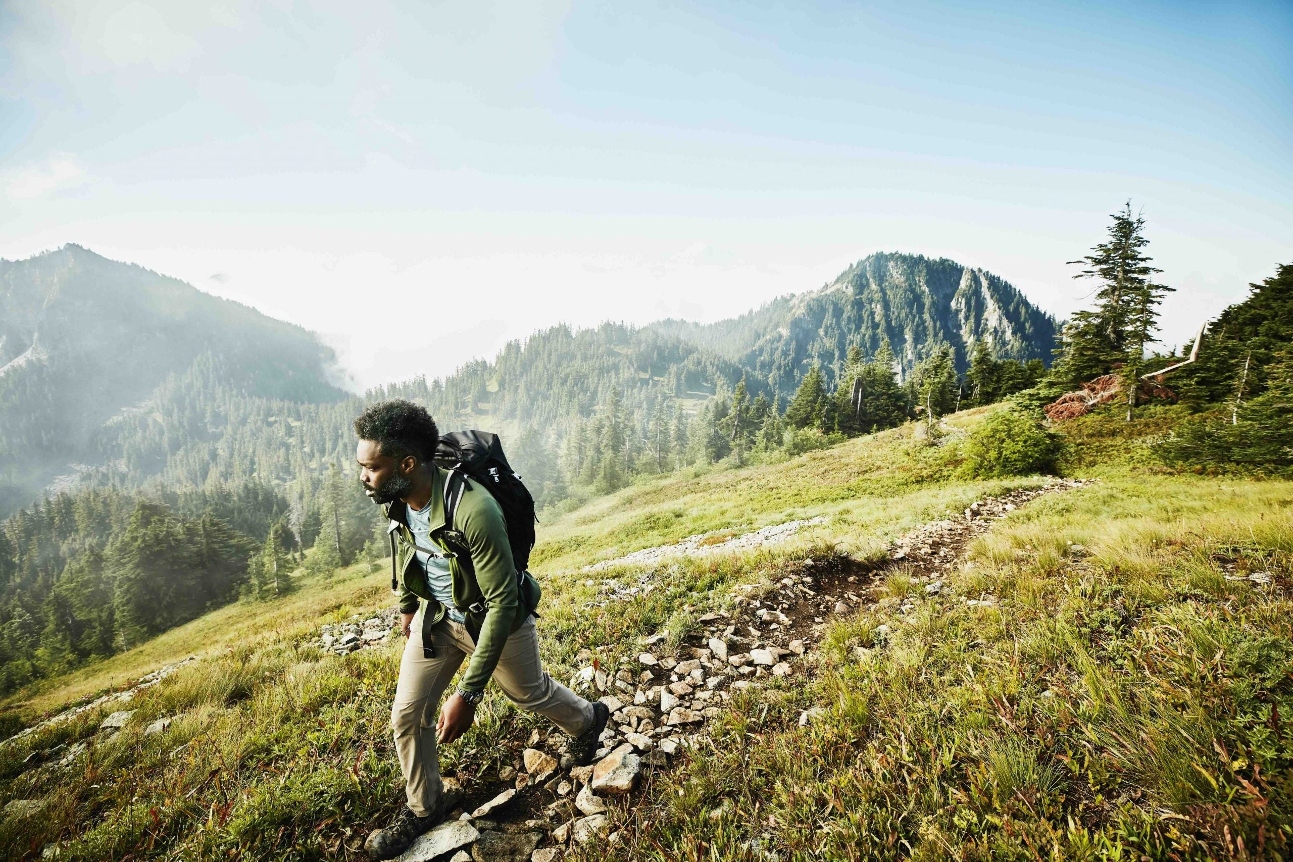 Путешествие 2024. Хайкинг. Хайкинг фото. Парень хайкинг. Парень в Hiking.