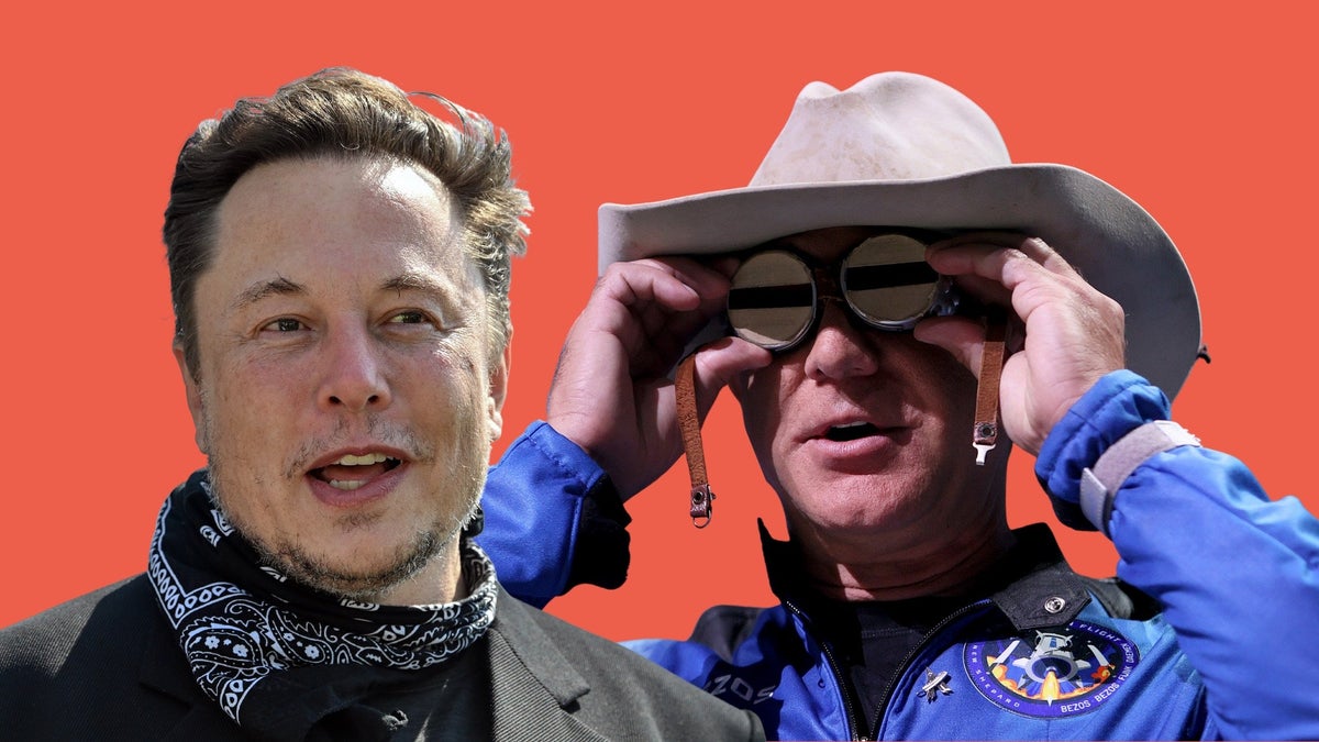 Yeti Billboard in Texas—Apparently Poking Fun at Jeff Bezos and Elon Musk—Goes Viral