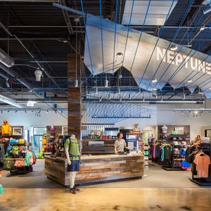 Neptune Mountaineering