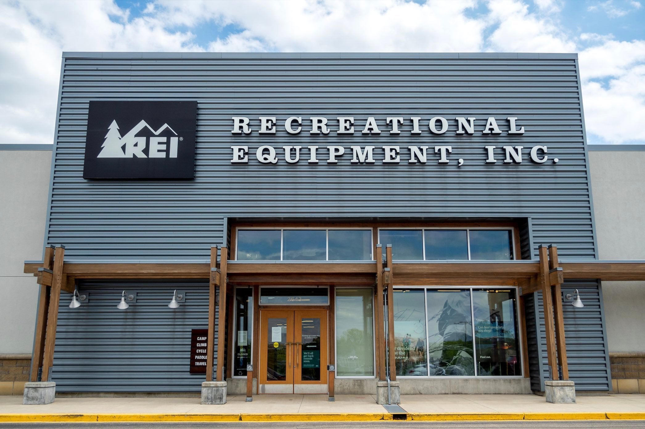 REI Sacramento Store - Sacramento, CA - Sporting Goods, Camping Gear