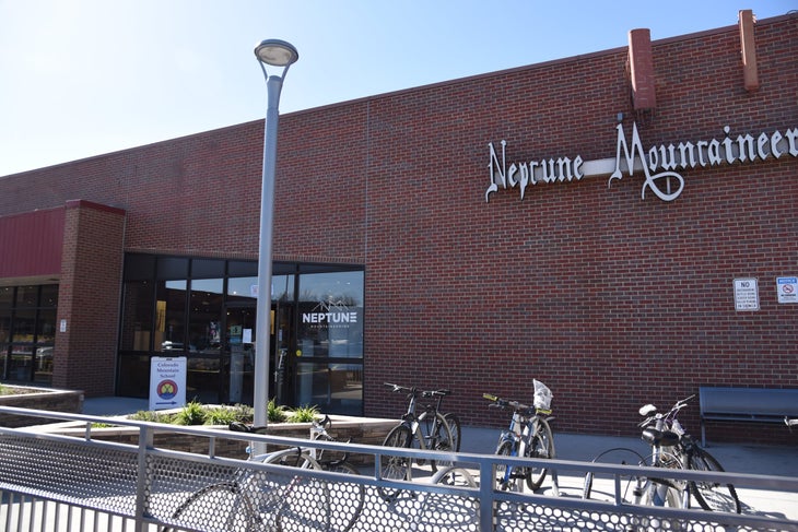 Neptune Mountaineering Boulder Colorado storefront