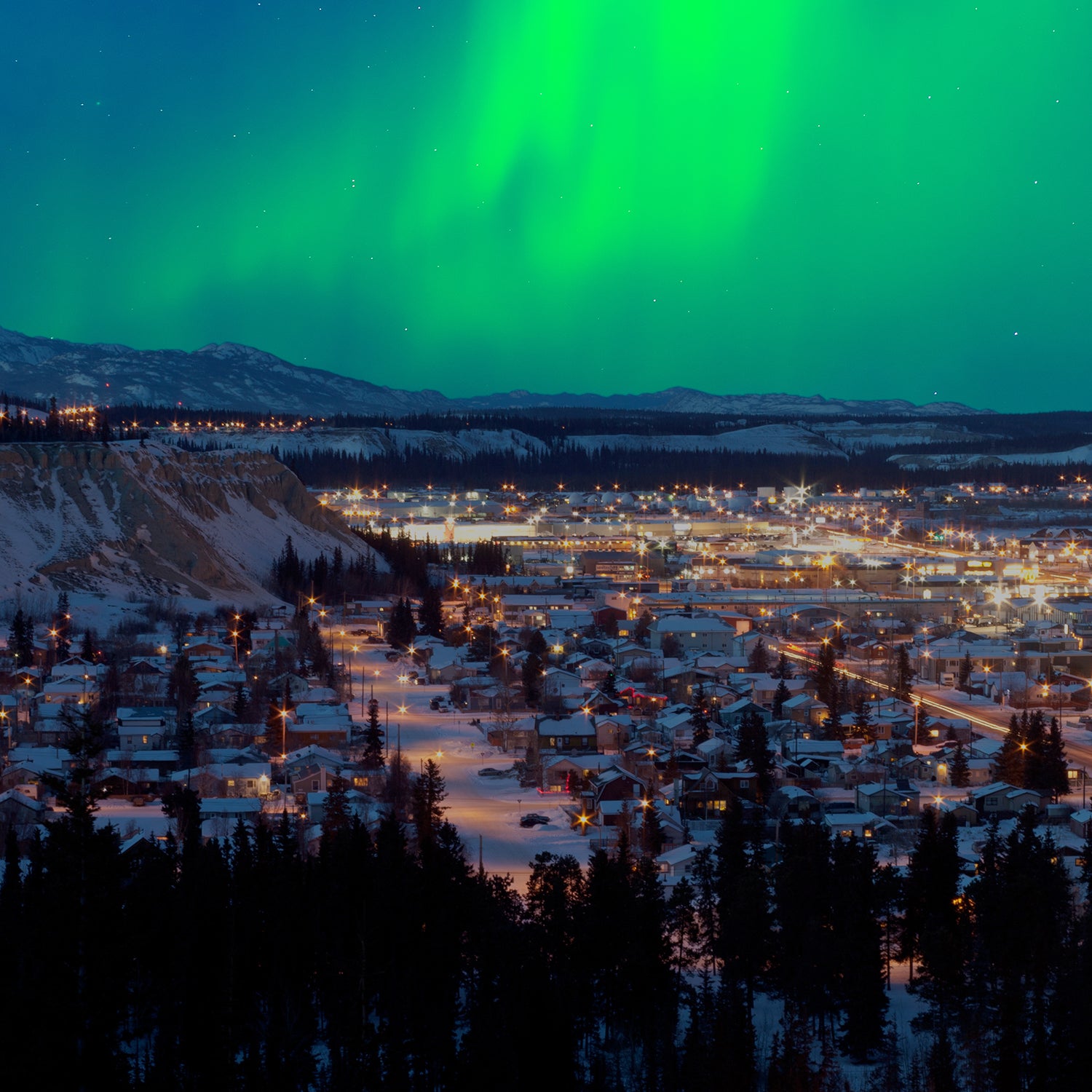 The 6 Best Places in the World to See the Northern Lights - Online