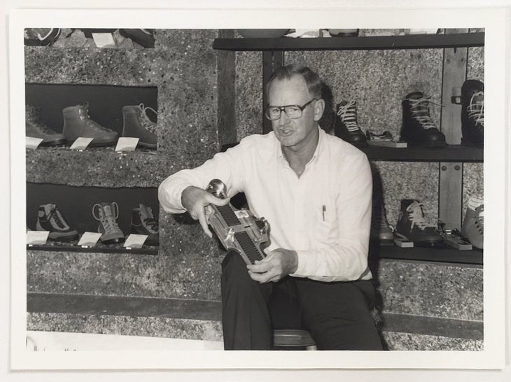 phil_oren_master_boot_fitter.jpg Phil Oren