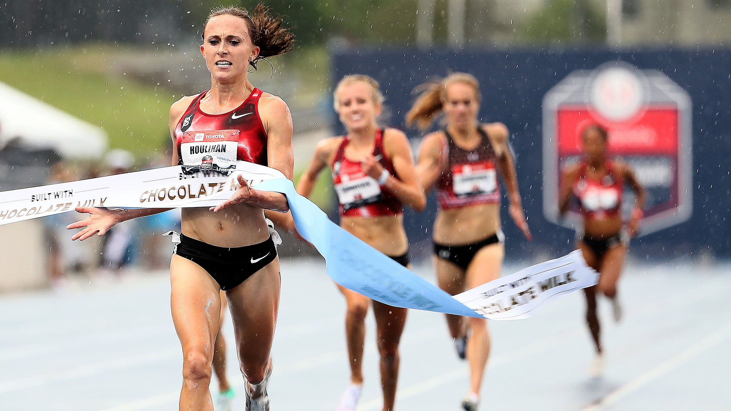 Shelby Houlihan crosses the finish line to win the Women's 5000 Meter Final during the 2019 USATF Outdoor Championships
