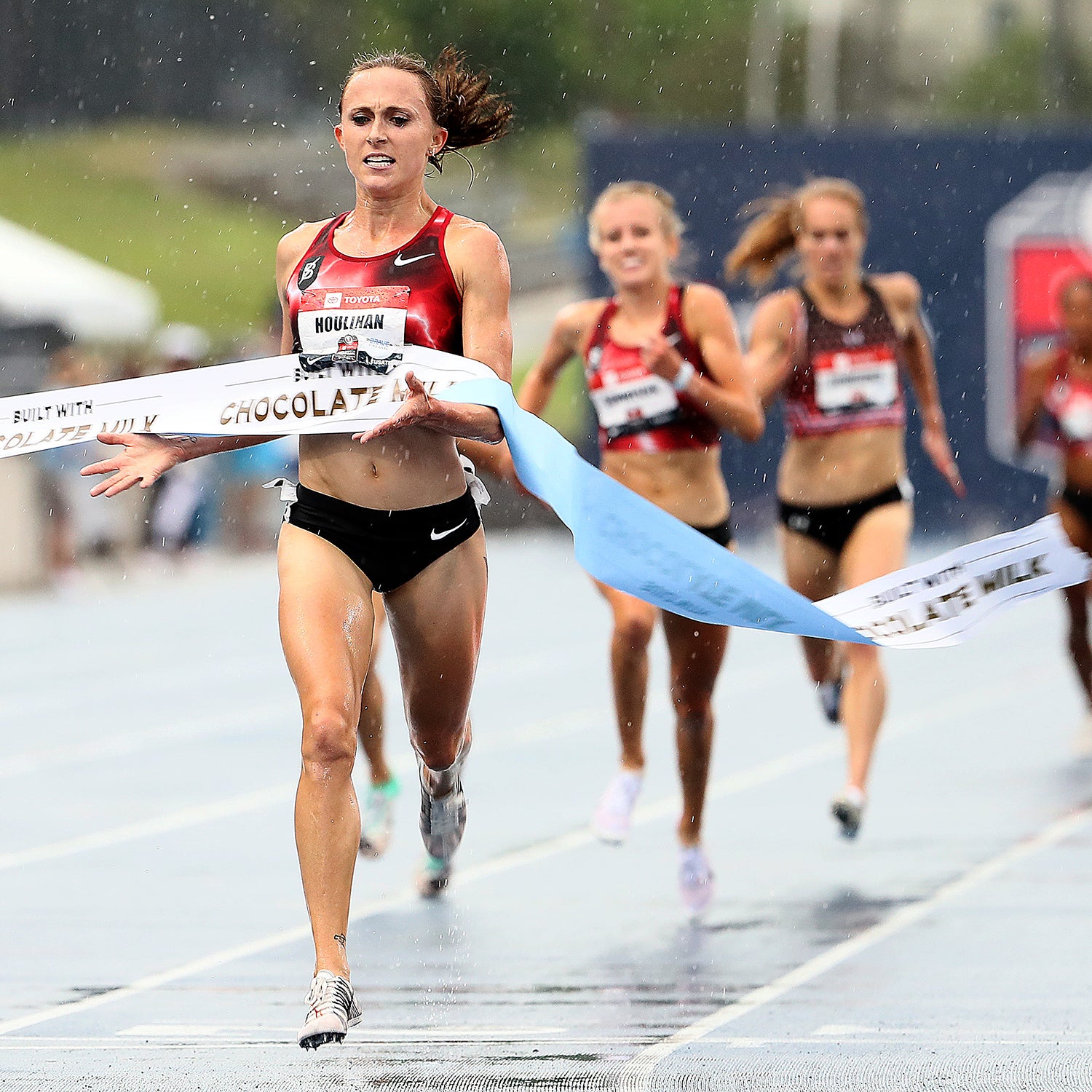 Shelby Houlihan crosses the finish line to win the Women's 5000 Meter Final during the 2019 USATF Outdoor Championships