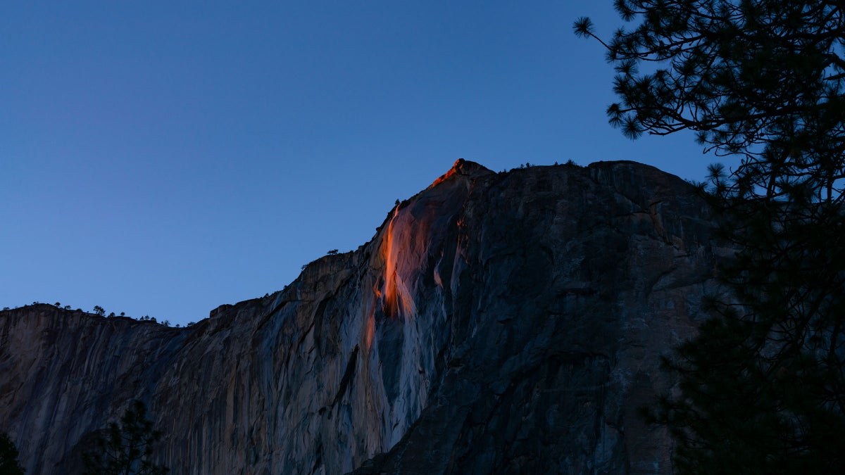 The Science Behind 8 Unique Natural Phenomena