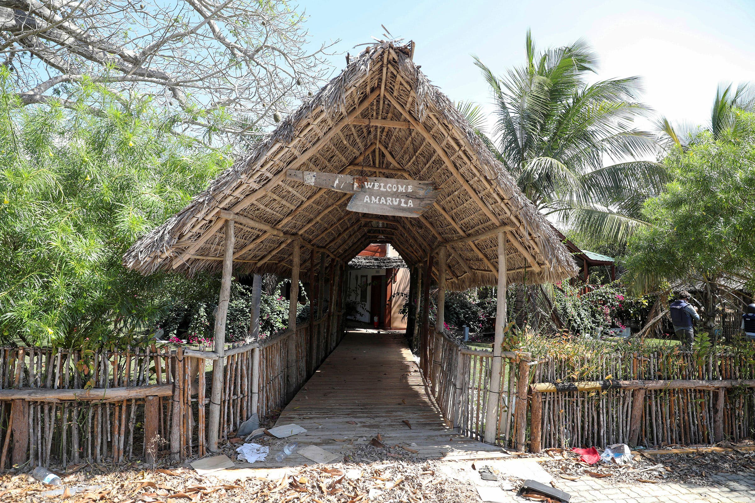 The pedestrian entrance to the Amarula Lodge