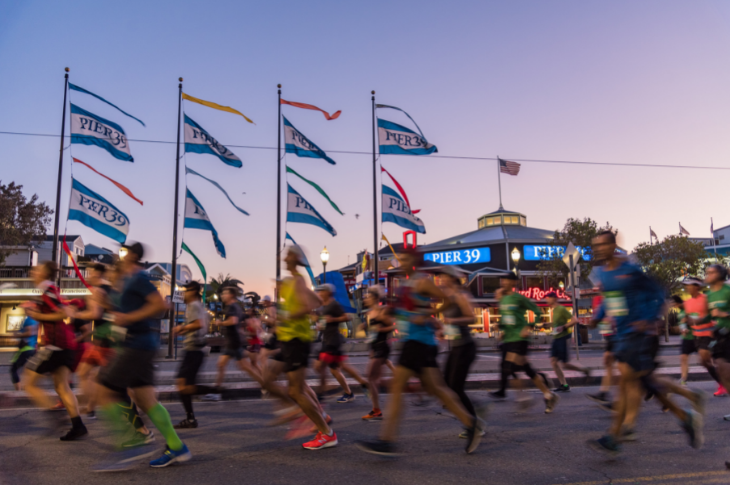 San Francisco Marathon runners at dawn