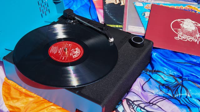 This Record Player Is Highly Portable and Sounds Awesome