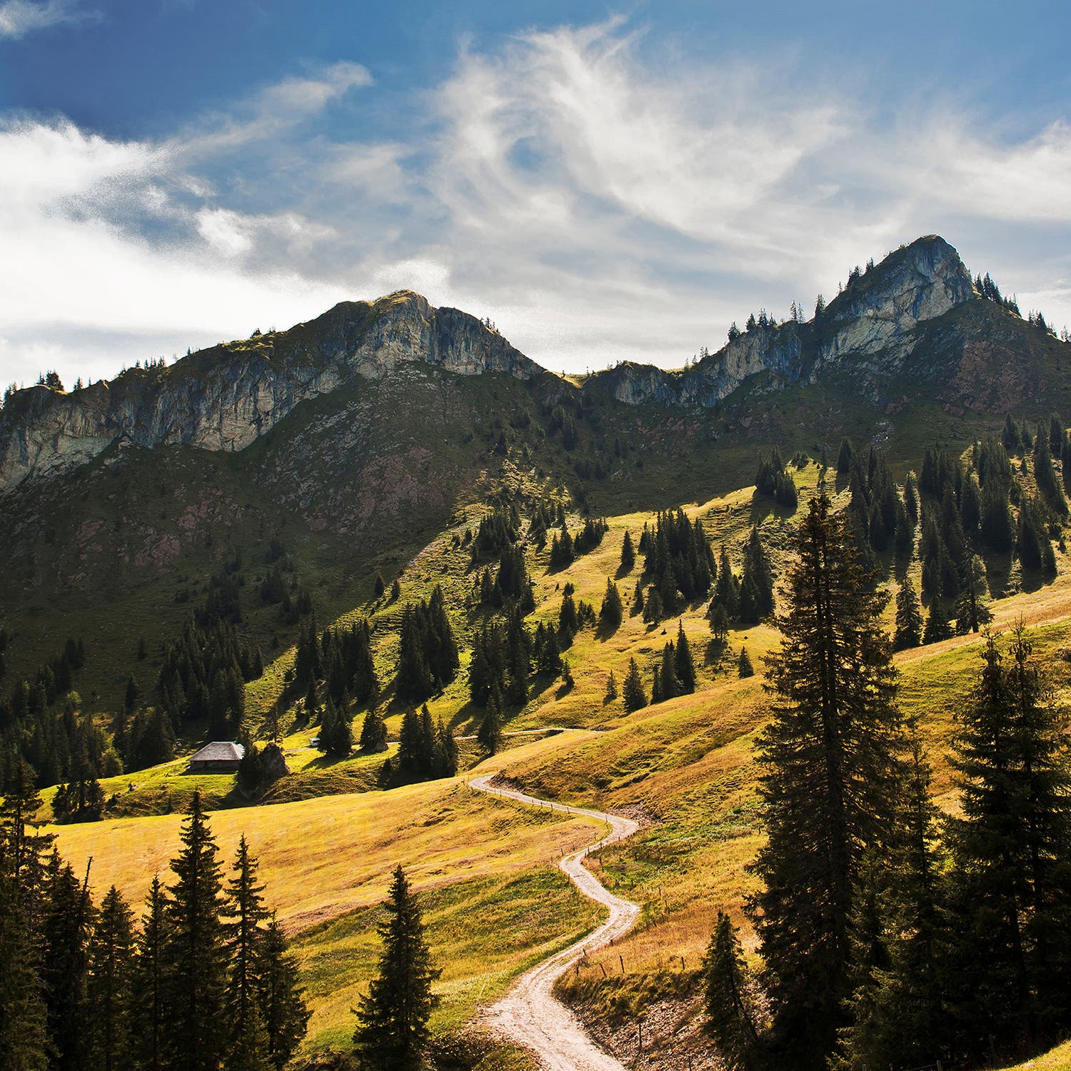 Glaubenbielen, above Obwalden