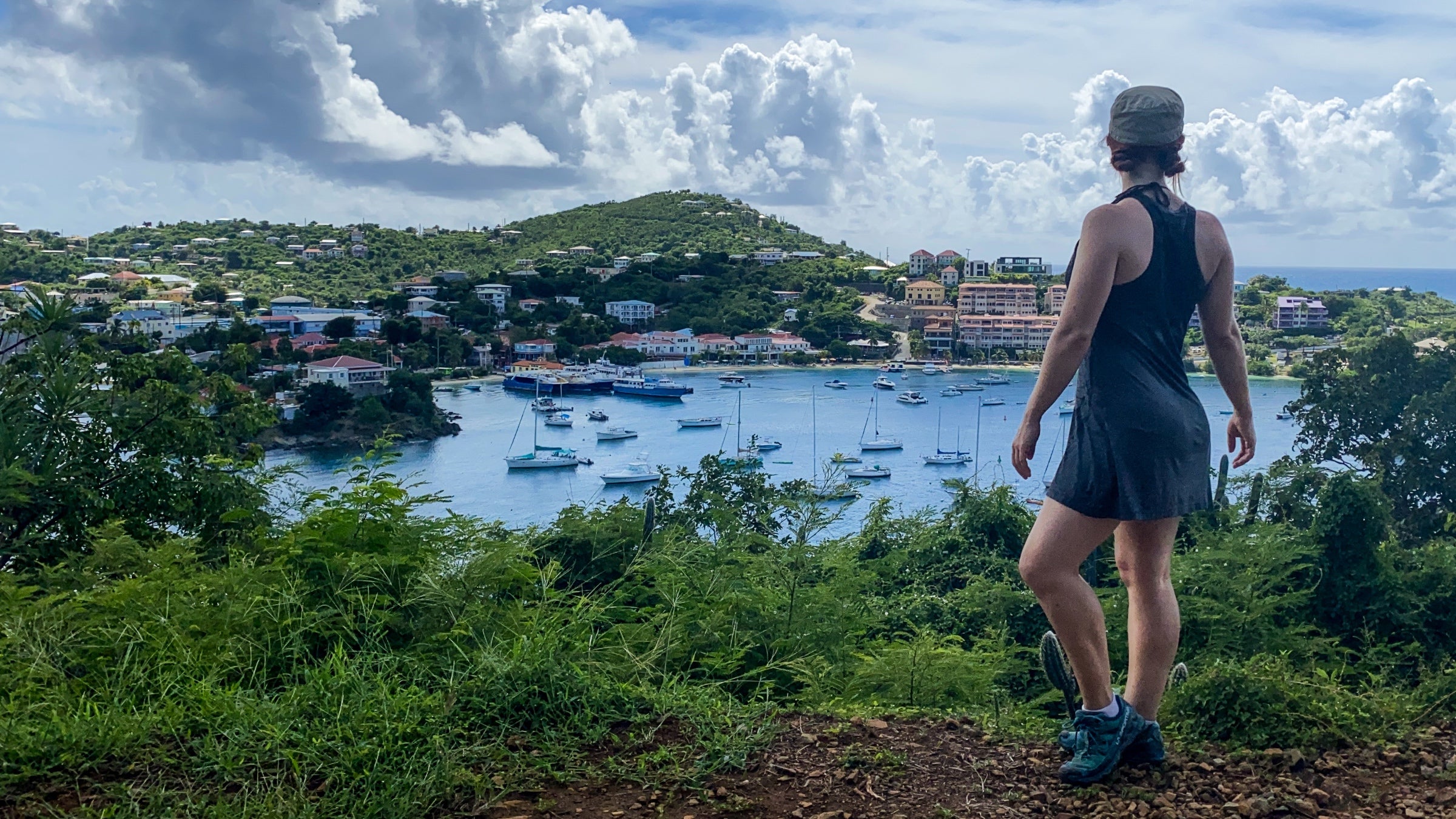 https://cdn.outsideonline.com/wp-content/uploads/2022/08/hike-to-salomon-beach_h.jpg