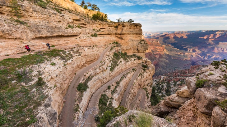 Hikers descend the South Kaibab trail
