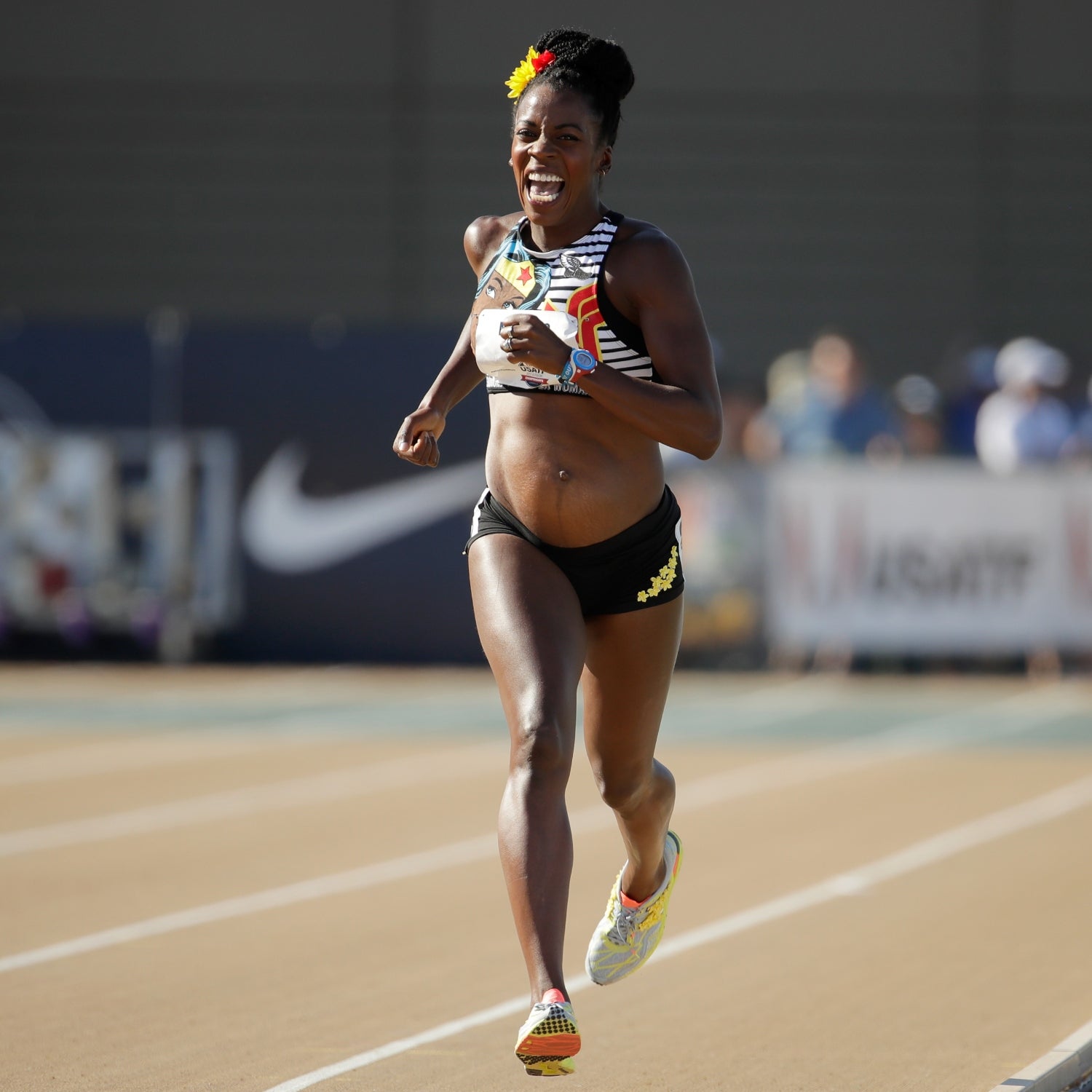 How Elite Runners Train When They're Pregnant