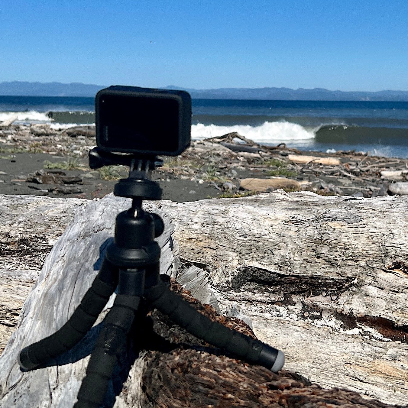 The world's first 360-degree surf camera