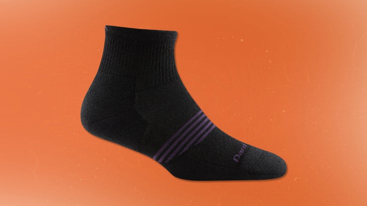 Darn Tough Women's Element Quarter Lightweight Athletic Sock