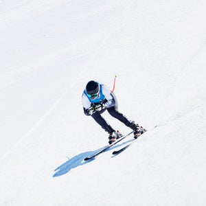 Ski racer