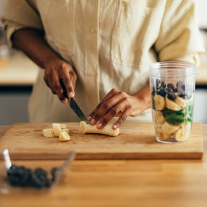 Preparing homemade energy gel