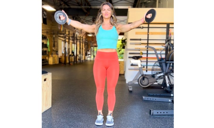 3 Shoulder Stability Exercises for Athletes - Outside Online