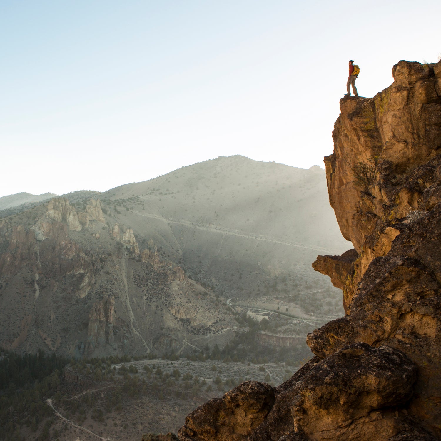 Hiking Smith Rock Bend Oregon