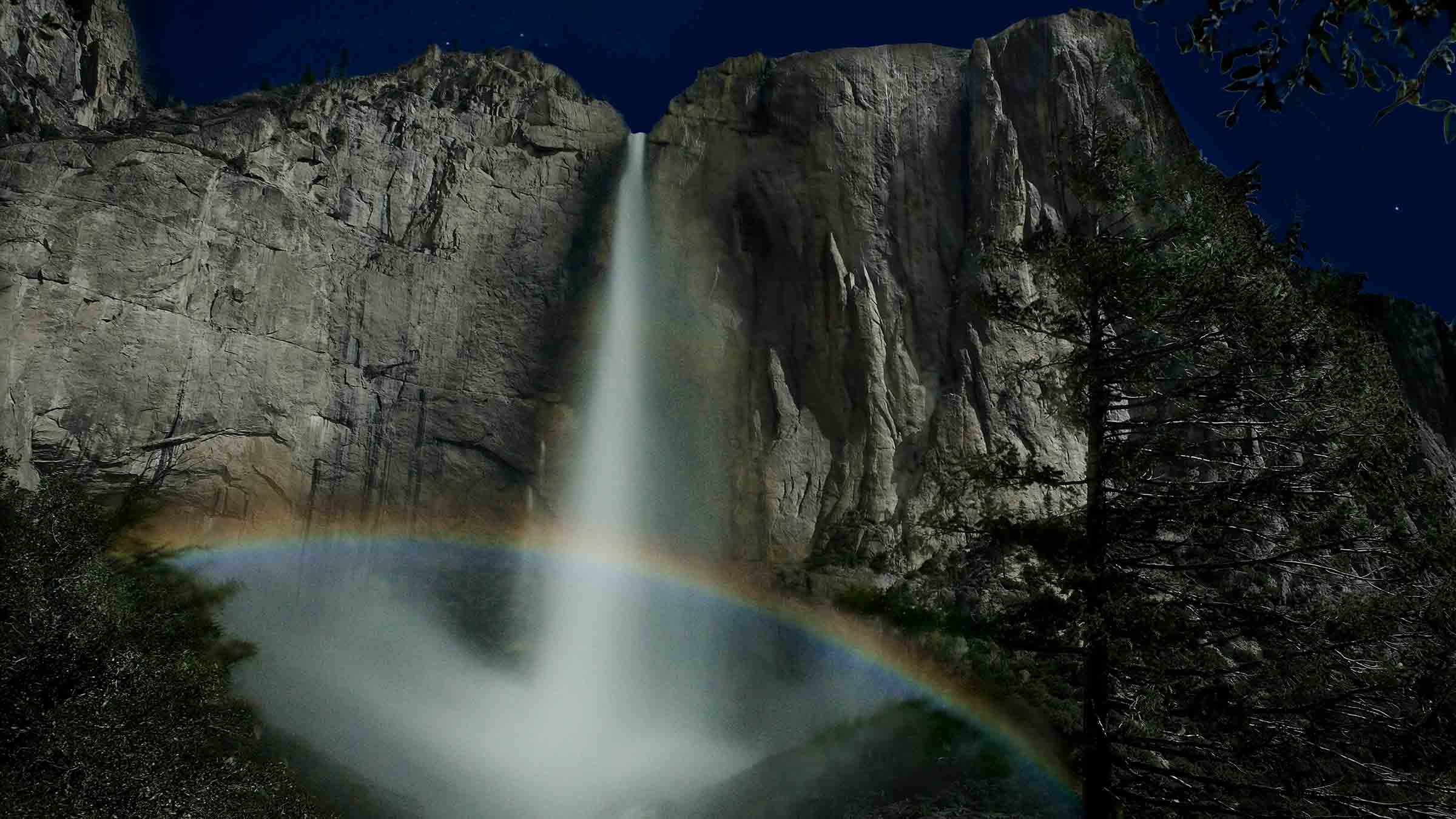 lower yosemite falls trail