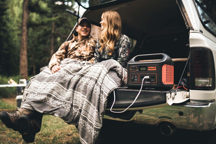Jackery E1000