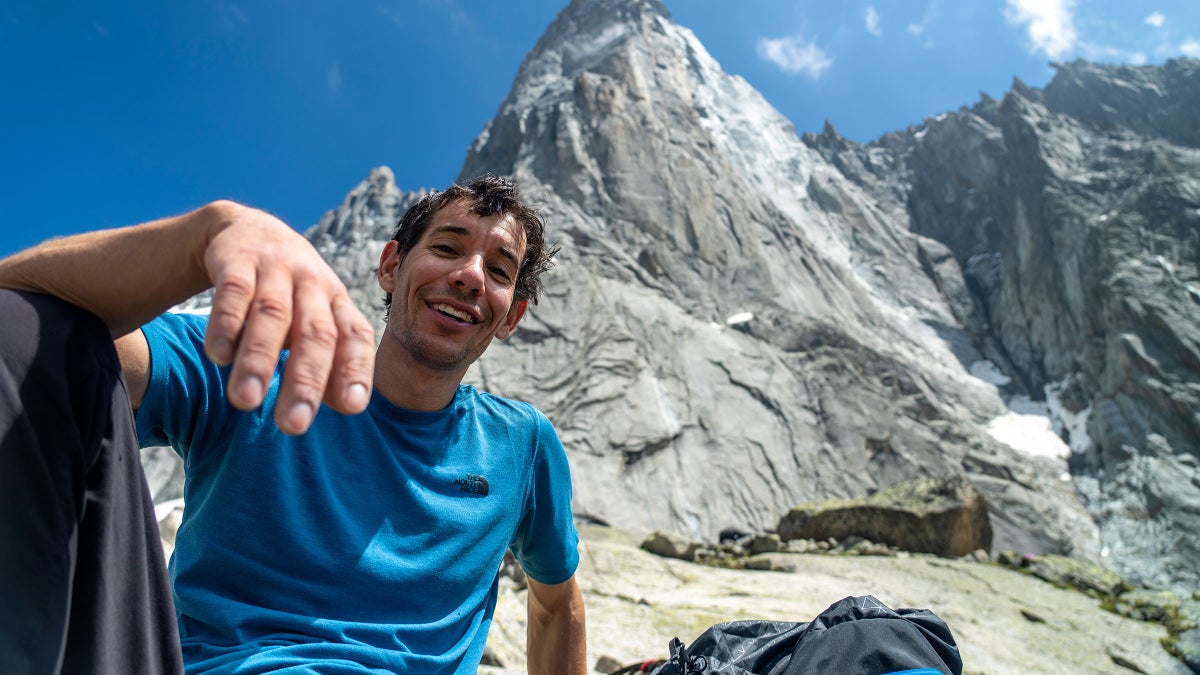 Alex Honnold Is a Sneaky-Fast Trail Runner. Here’s How It Impacts His Climbing.