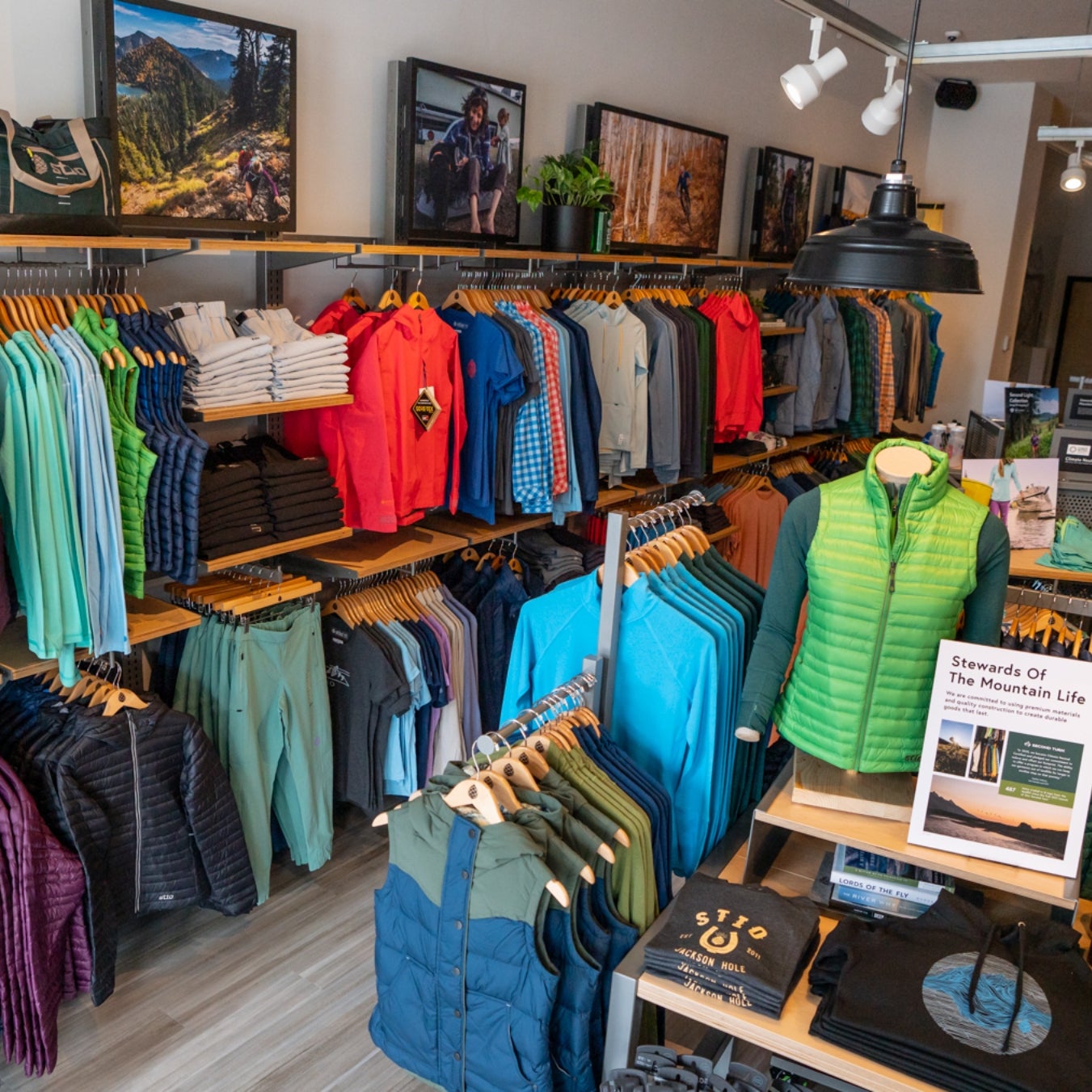 Patagonia San Francisco, CA - Outdoor Clothing Store