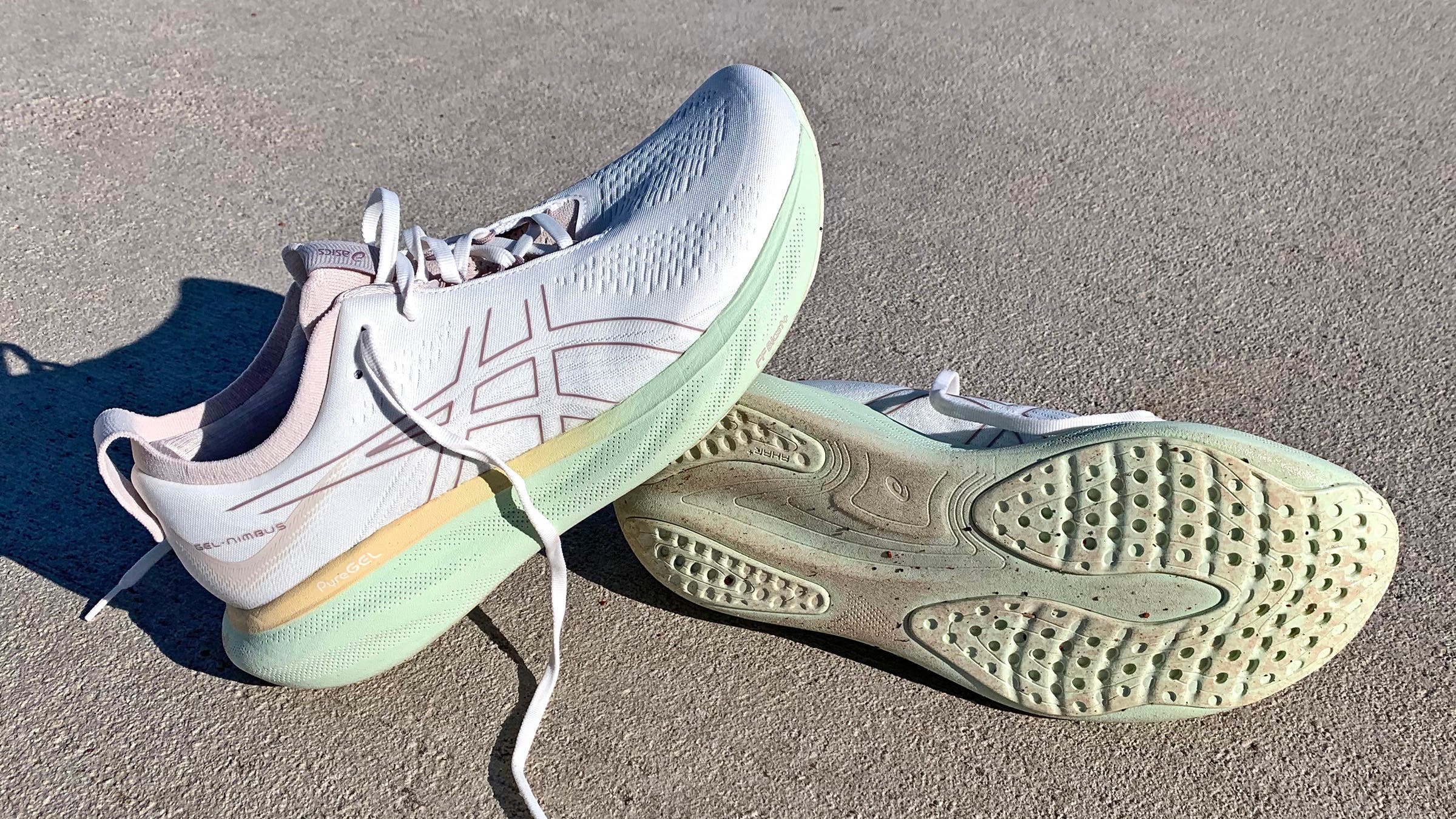 ASICS GEL-Nimbus 25 Men\'s Size 12.5 Cream Green Running Shoes (1011B547) The Gel-Nimbus 25: ASICS Releases Its Most  main image 3