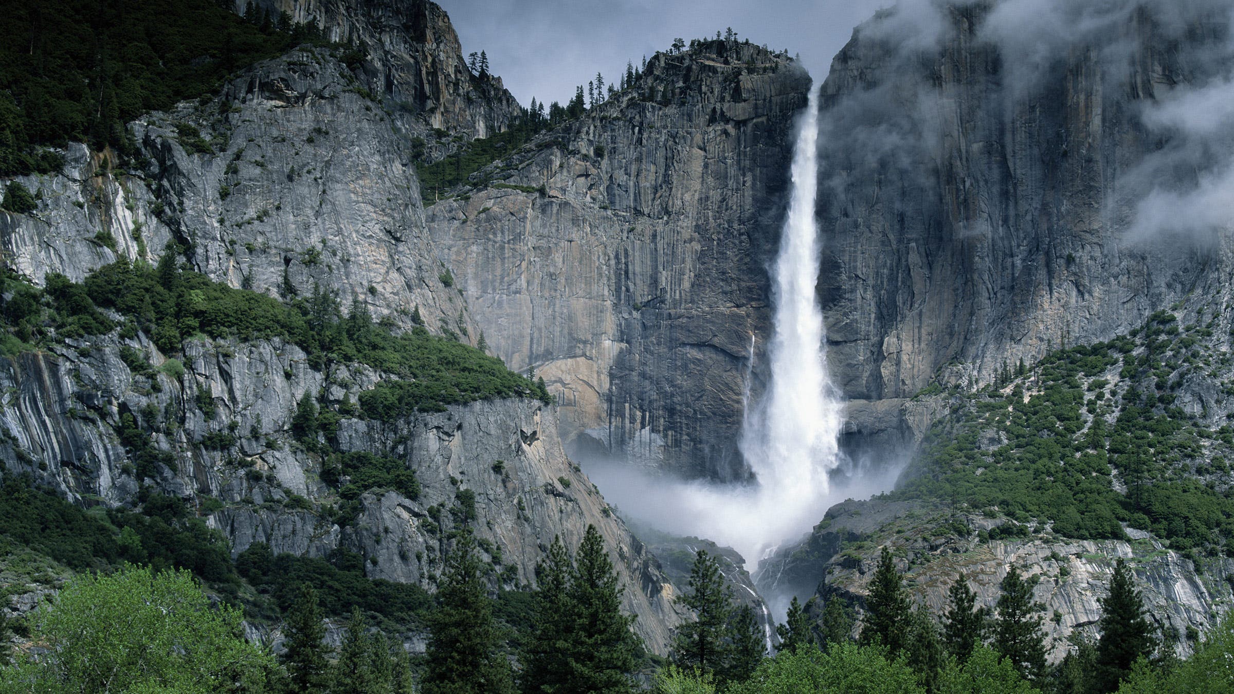 yosemite waterfall