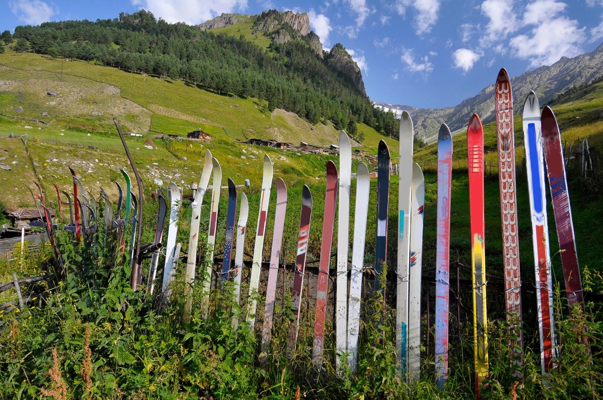 8 Signs It Might Be Time For New Skis