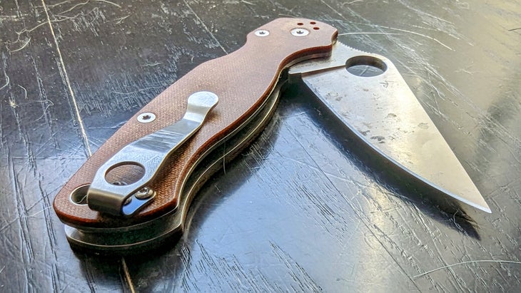 https://cdn.outsideonline.com/wp-content/uploads/2023/03/Spyderco-Micarta.jpg?width=730