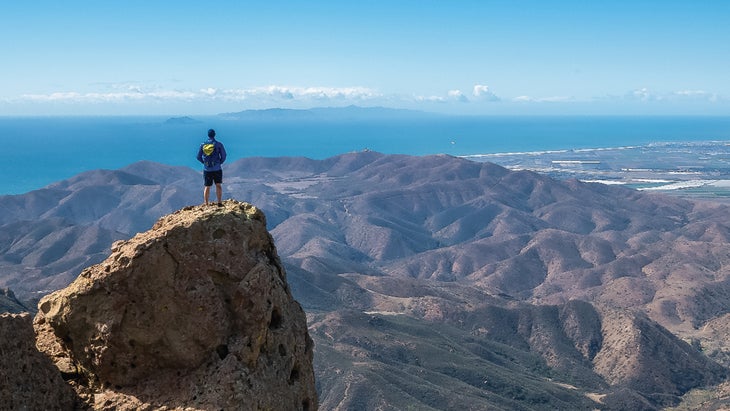A perch along California鈥檚 Backbone Trail looks out to the ocean