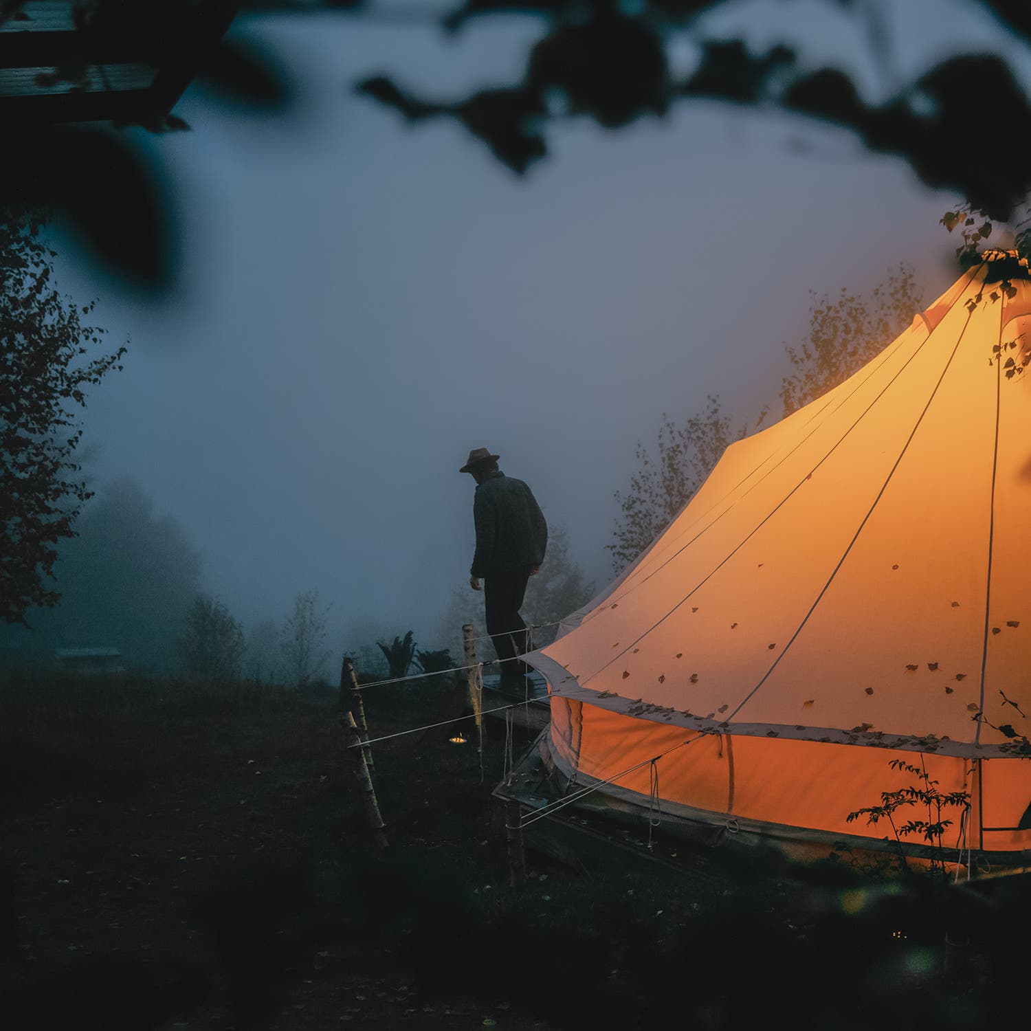 Martijn Doolaard working on a cabin restoration