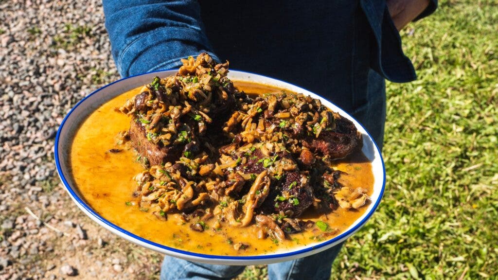 Three-Minute Venison Steaks with Mushroom Marsala Pan Sauce