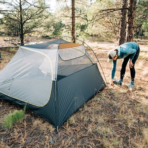 setting up a backpacking tent