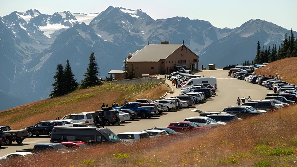 Popular Lodge Burns Down in Olympic National Park