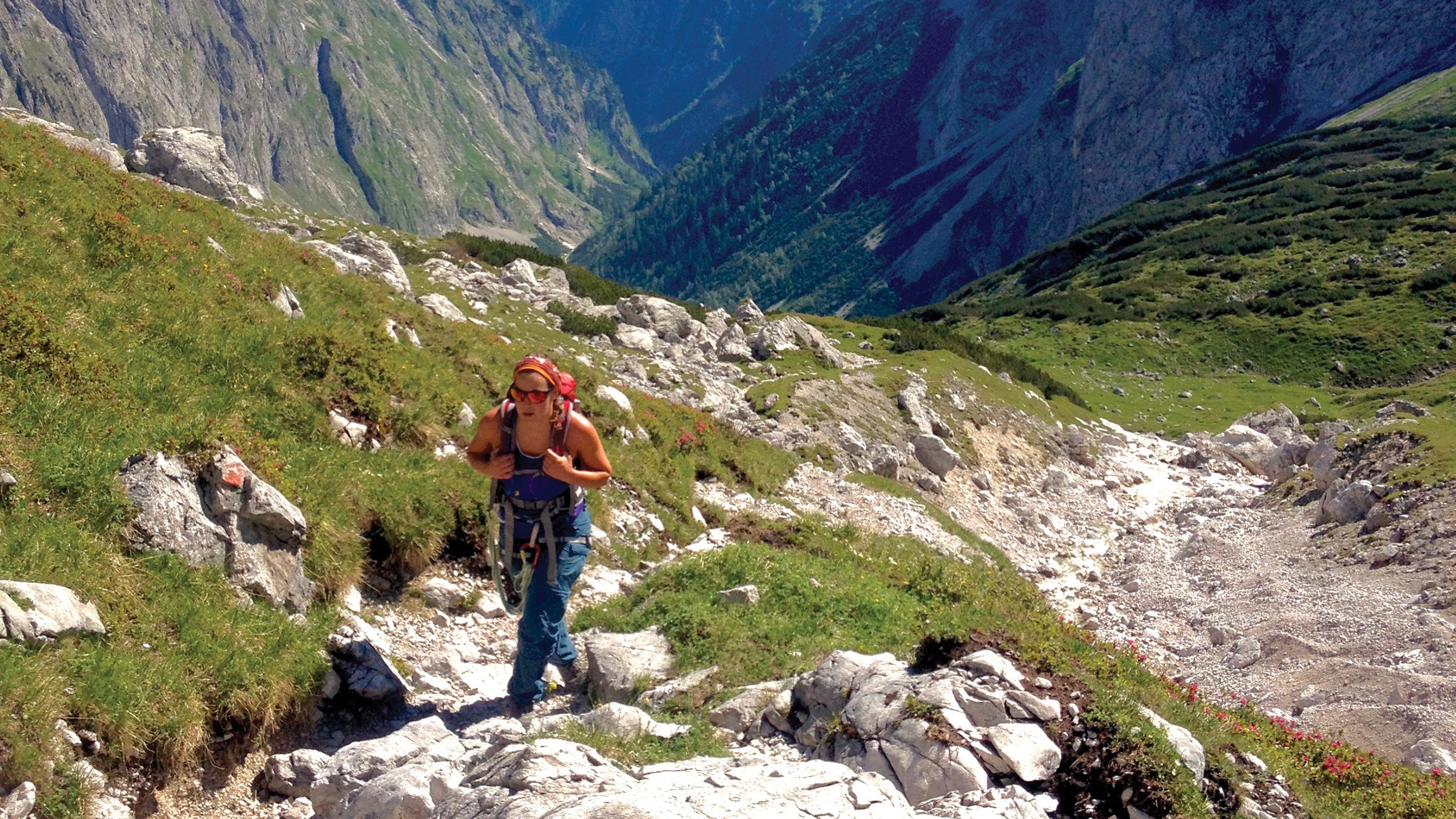 Jenny Wiegand hiking