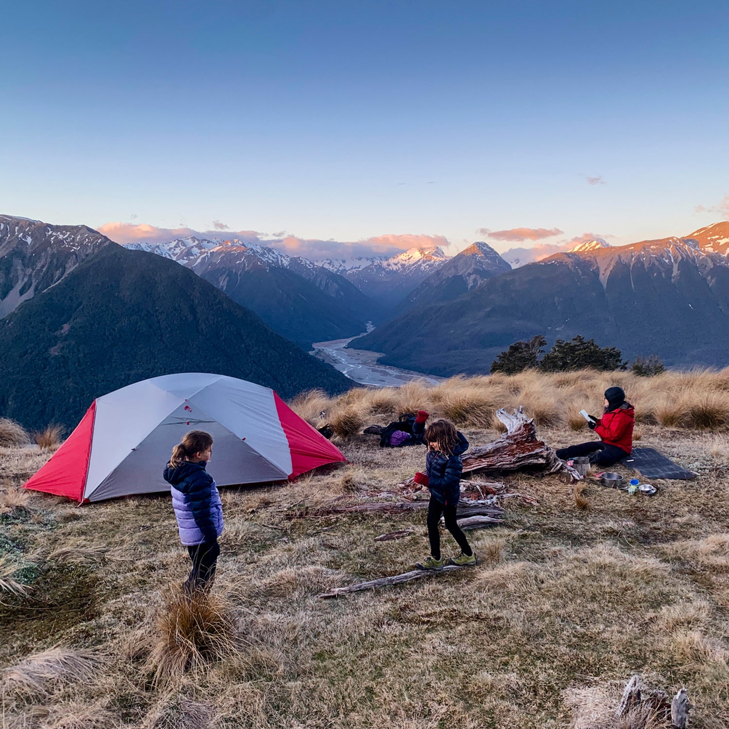 Best Camping Cookware Sets, As Chosen By an Outdoorsy Mom - Mom Goes Camping