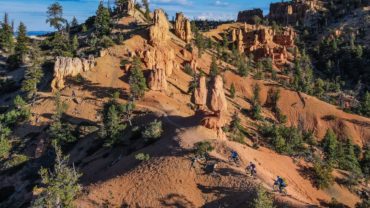 Biking the Aquarius Trail in Utah