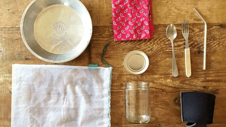 How to Make a Zero Waste Travel Kit